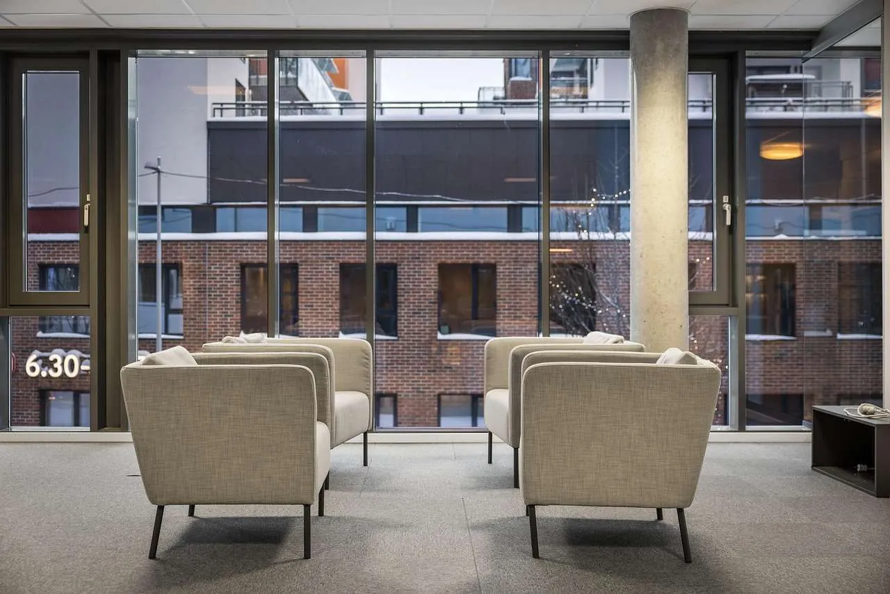 Home Window Tinting Near Me: Find Local Pros